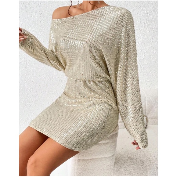 Sequin One Shoulder Evening Holiday Party Sexy Dress - Picture 7 of 13